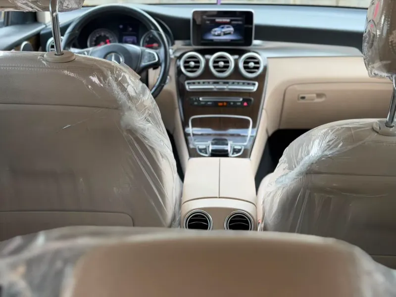 Thumbnail 2 of 2016 MERCEDES-BENZ GLC-Class