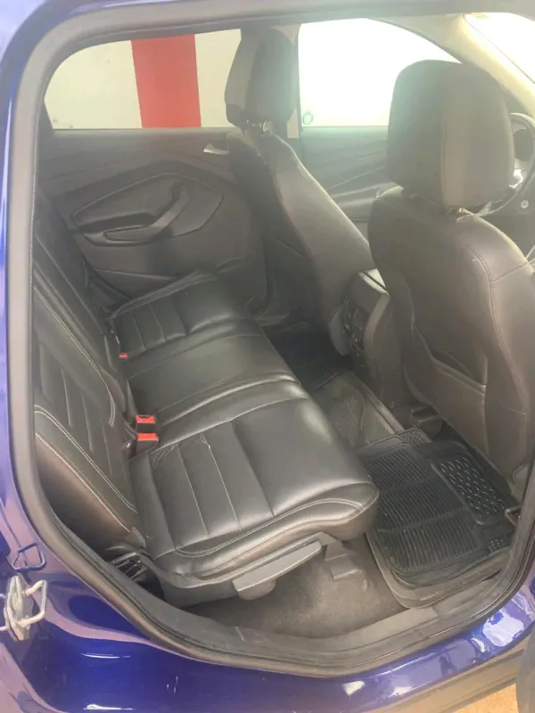 Thumbnail 3 of 2013 FORD Escape SE