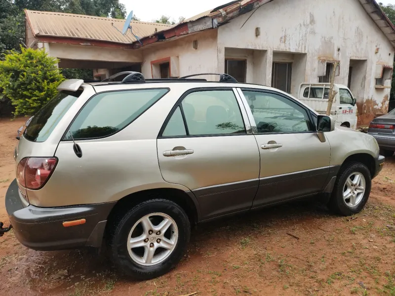 Thumbnail 2 of 2003 LEXUS RX