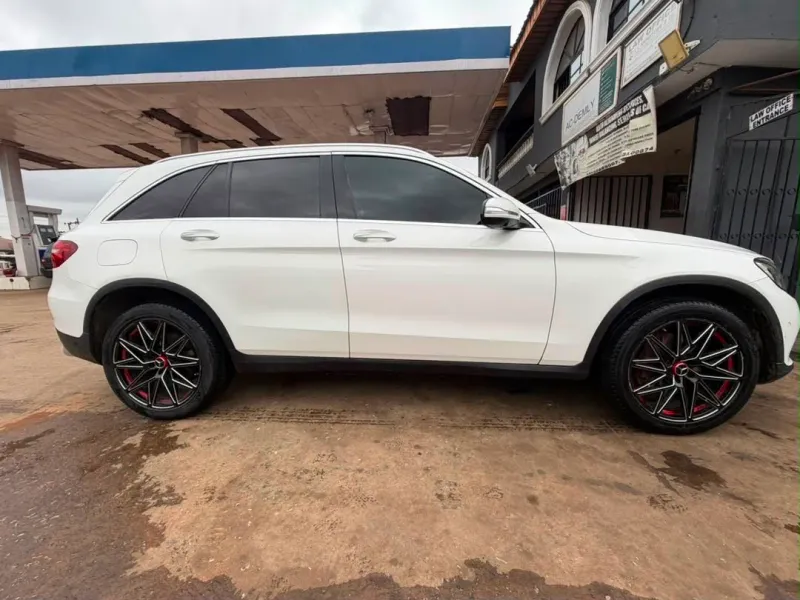 Thumbnail 7 of 2018 Mercedes-Benz GLC-Class