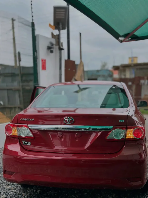 Thumbnail 5 of 2013 Toyota Corolla