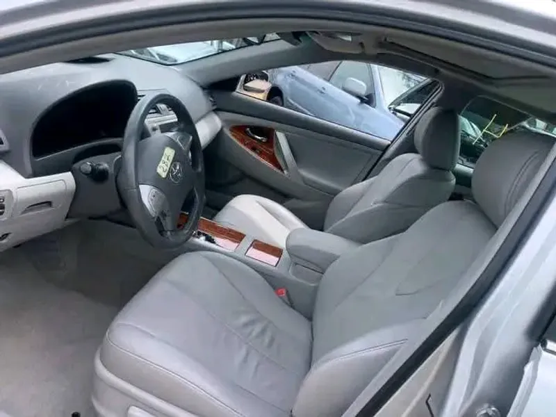 Thumbnail 3 of 2010 Toyota Camry