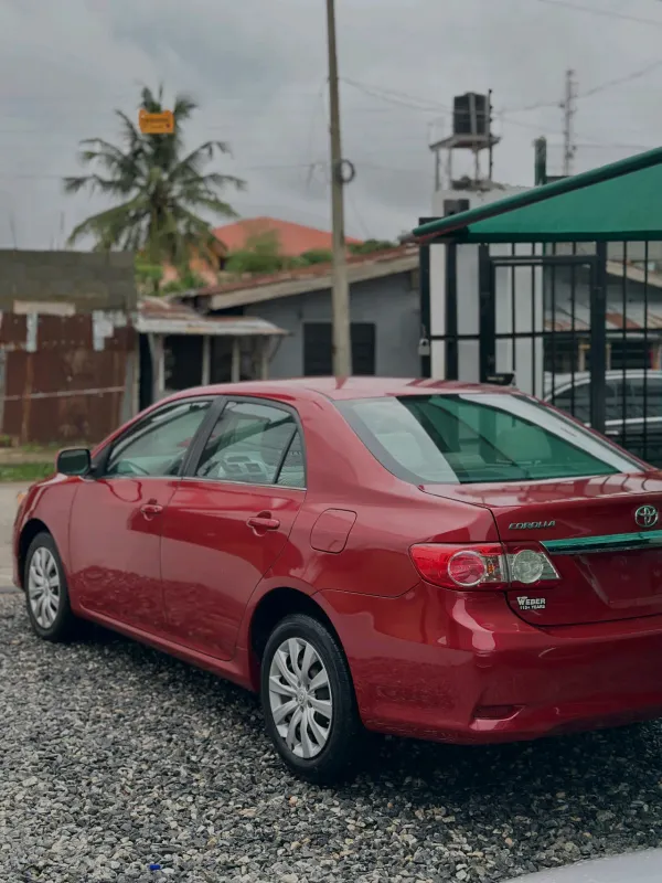 Thumbnail 4 of 2013 Toyota Corolla
