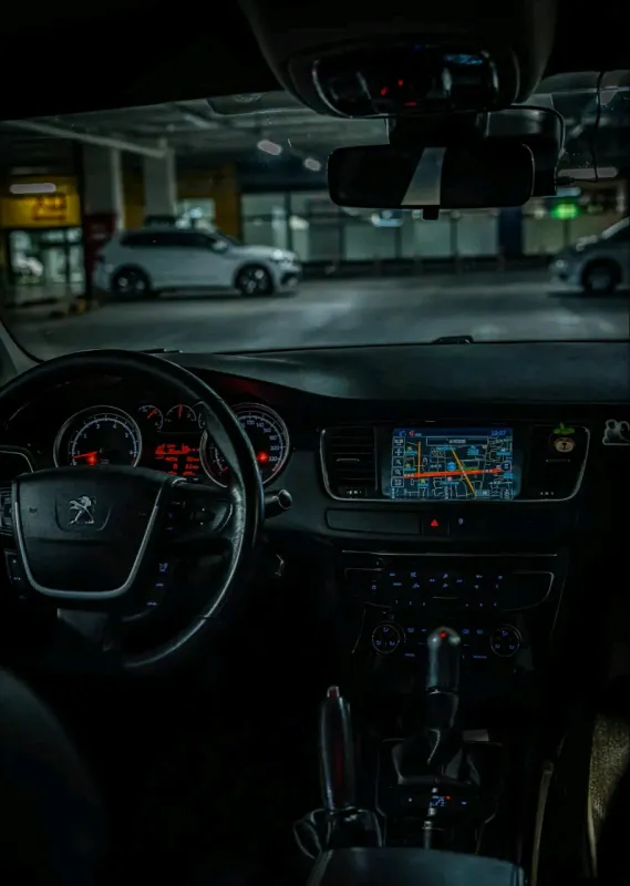 Thumbnail 5 of 2012 Peugeot 508