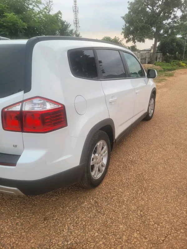 Thumbnail 6 of 2014 CHEVROLET Orlando