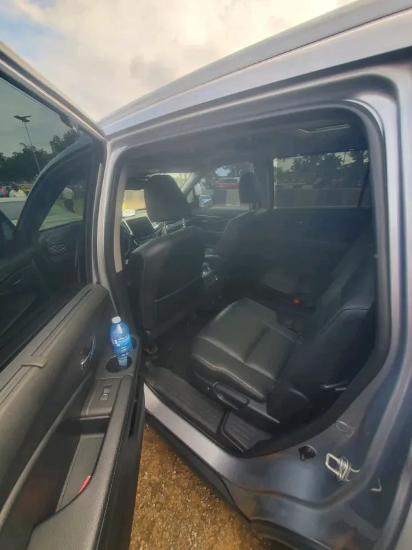 Thumbnail 5 of 2017 Honda Pilot