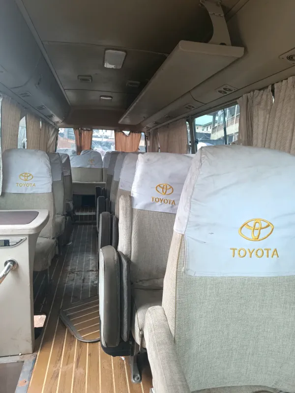 Thumbnail 3 of 2017 Toyota Coaster