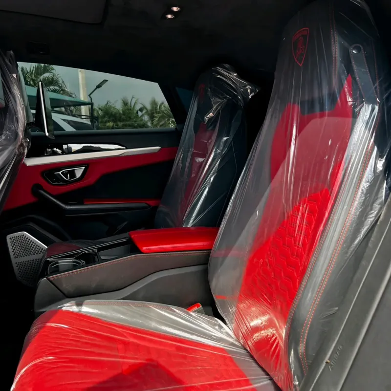 Thumbnail 3 of 2020 Lamborghini Urus