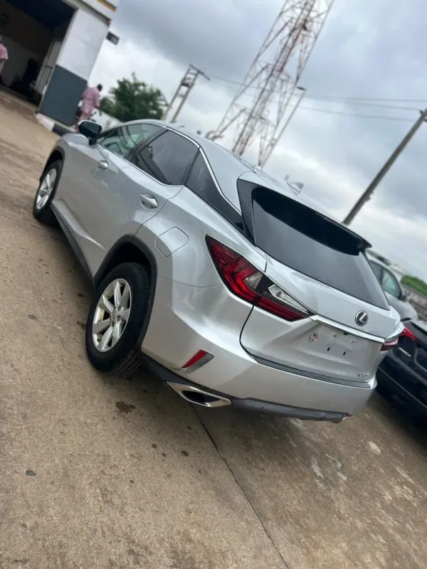 Thumbnail 2 of 2016 LEXUS RX