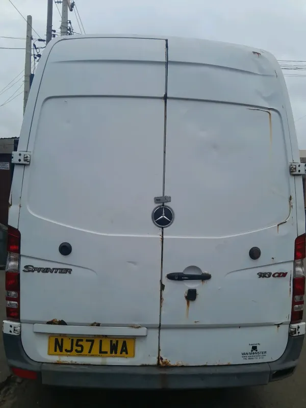 Thumbnail 5 of 2012 Mercedes-Benz Sprinter 311 cdi