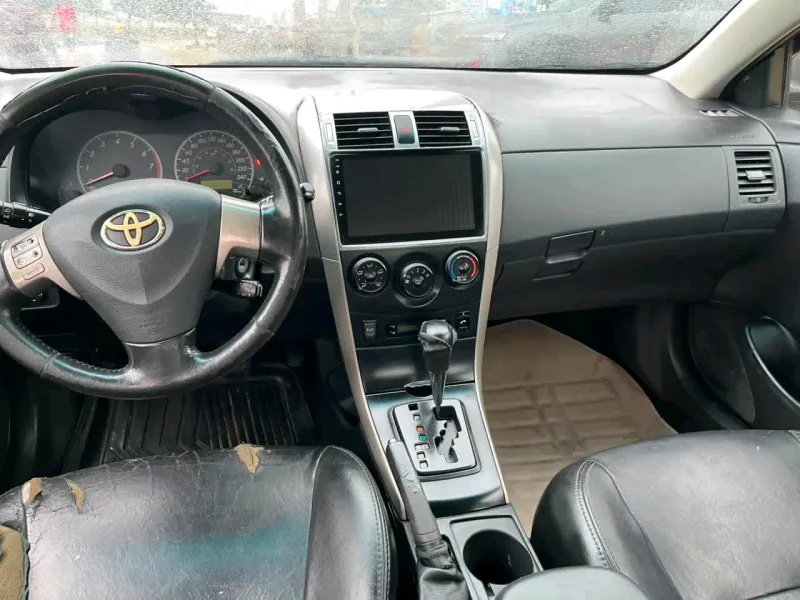 Thumbnail 3 of 2010 TOYOTA Corolla