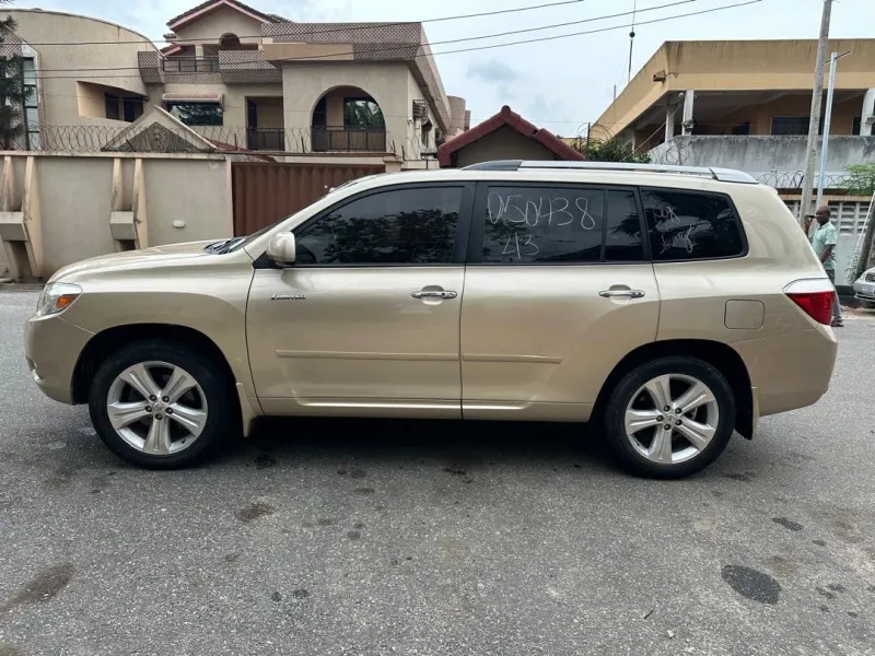 Thumbnail 3 of 2008 TOYOTA Highlander