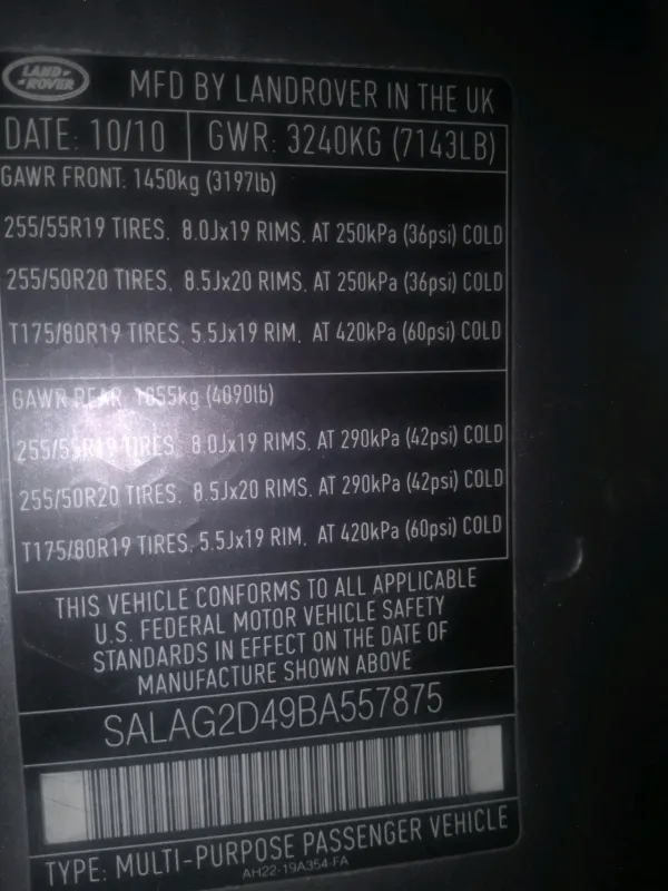 Thumbnail 8 of 2011 LAND ROVER LR4