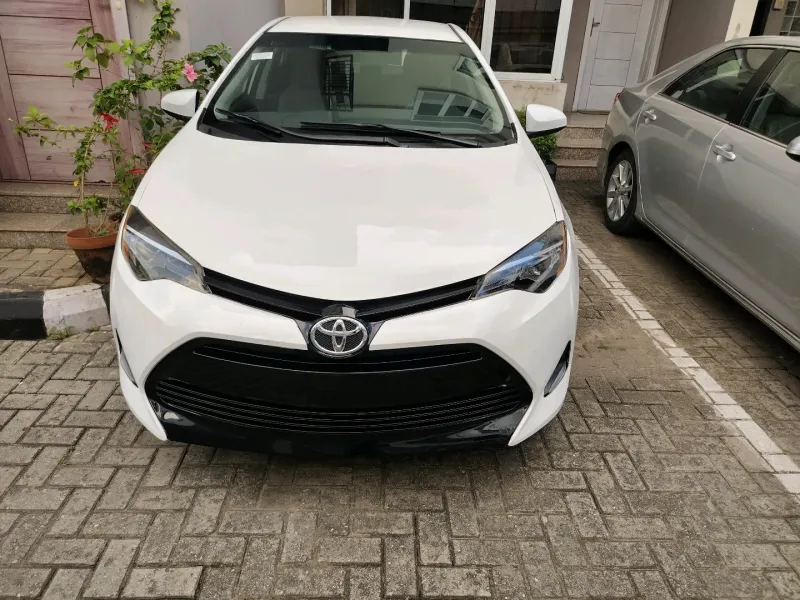 Main image of 2017 Toyota Corolla le