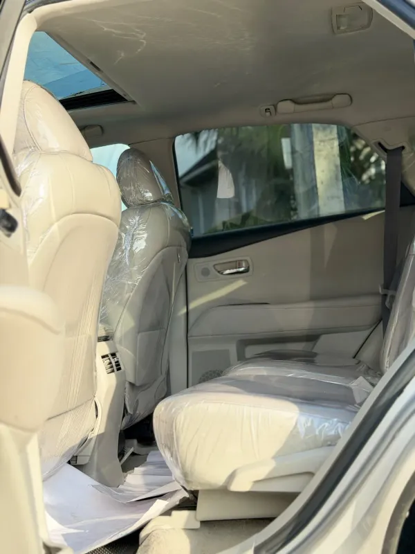 Thumbnail 4 of 2010 Lexus RX Rx