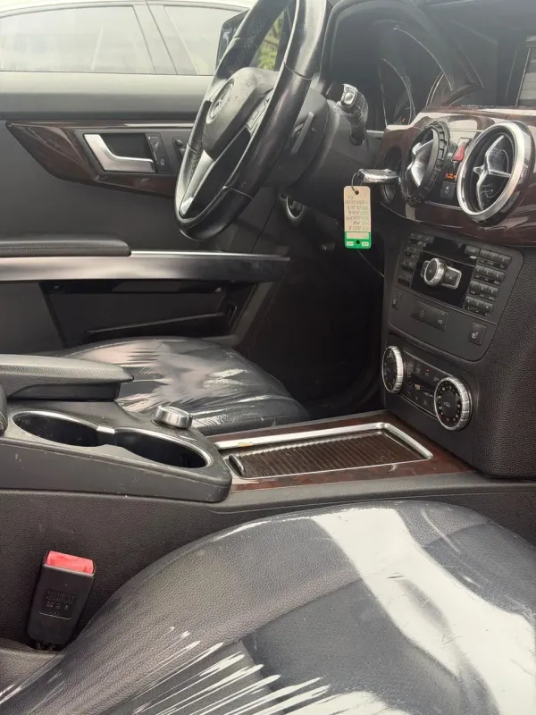 Thumbnail 7 of 2013 Mercedes-Benz GLK-Class se