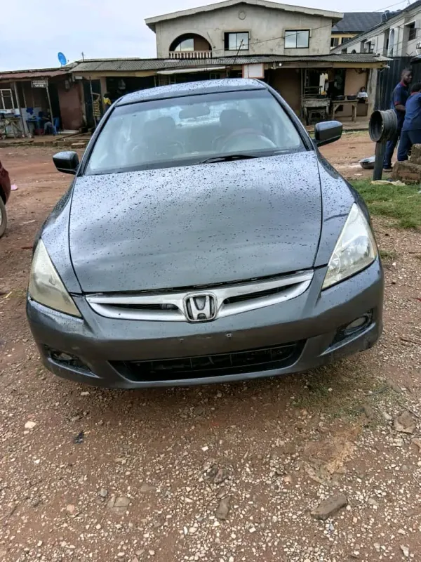 Main image of 2006 Honda Accord honda