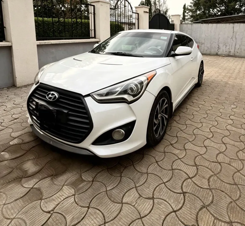 Thumbnail 5 of 2013 Hyundai Veloster