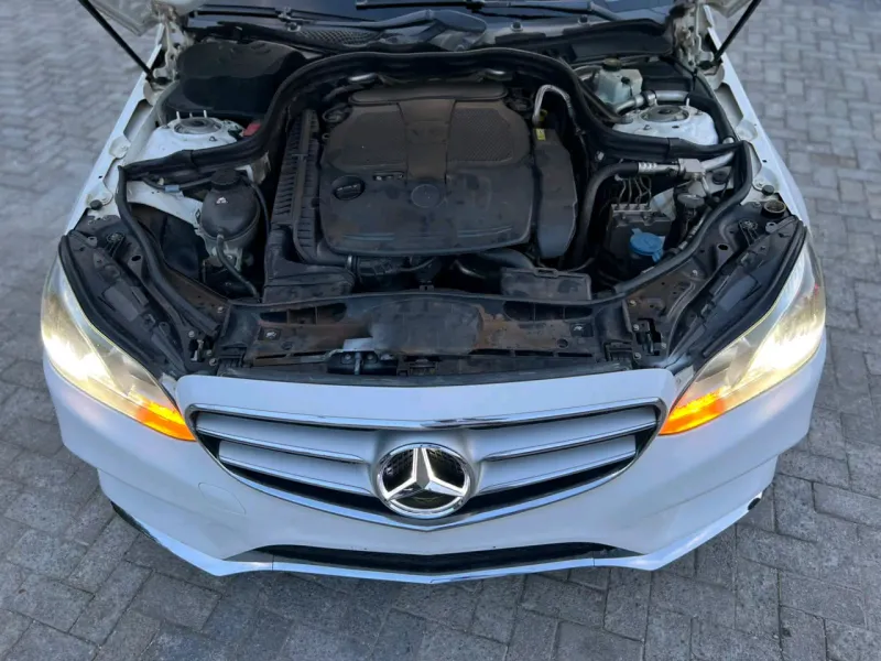 Thumbnail 7 of 2014 Mercedes-Benz E-Class