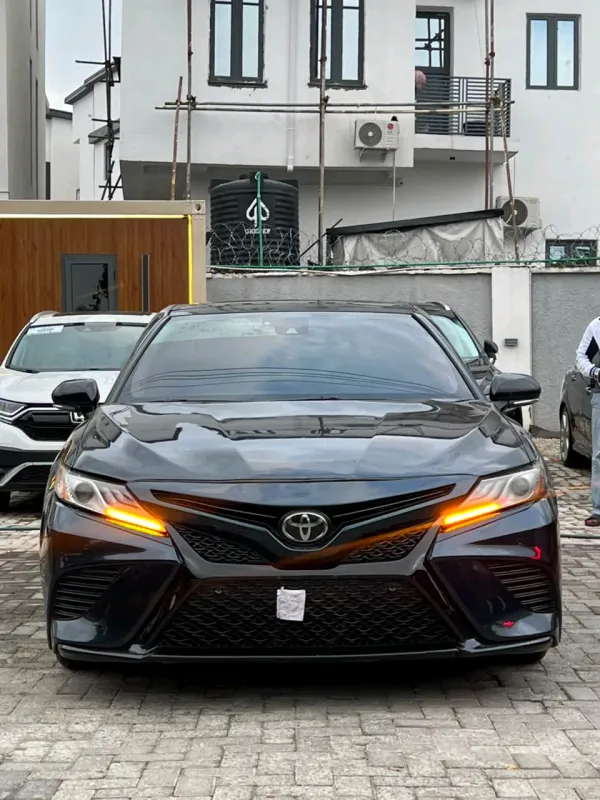 Main image of 2018 Toyota Camry