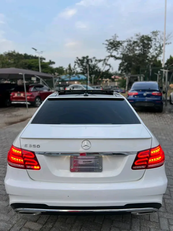 Thumbnail 3 of 2014 Mercedes-Benz E-Class