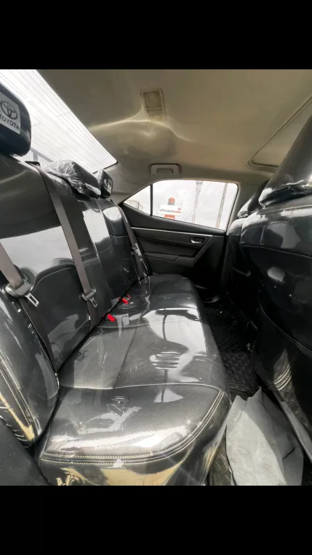 Thumbnail 3 of 2019 Toyota Corolla