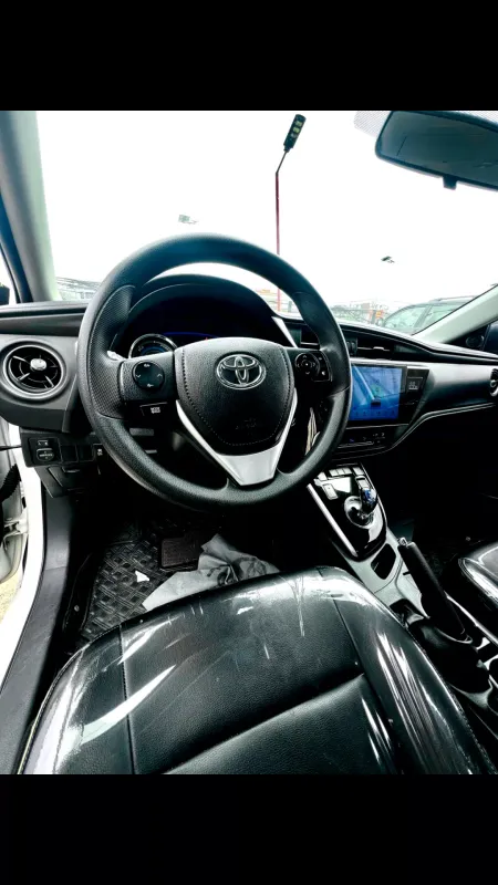 Thumbnail 5 of 2019 Toyota Corolla