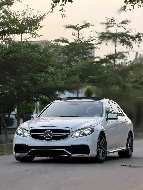 Main image of 2015 Mercedes-Benz E-Class E63S