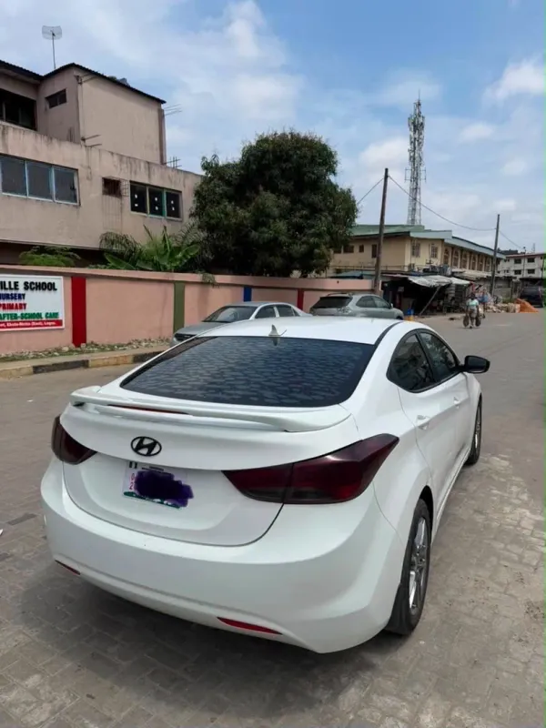 Thumbnail 6 of 2013 HYUNDAI Elantra XLE