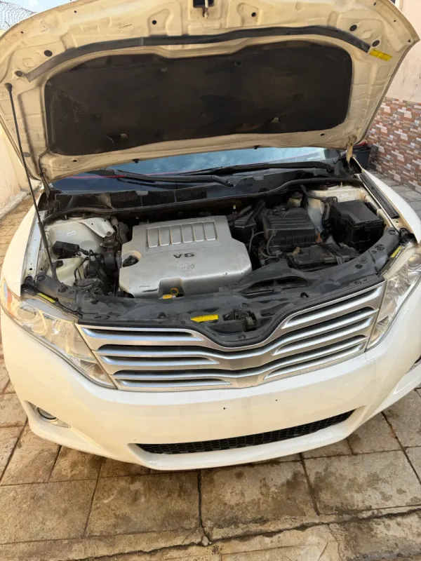 Thumbnail 9 of 2011 Toyota Venza