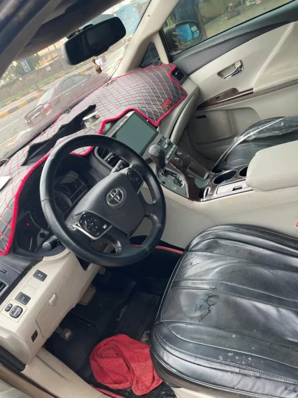 Thumbnail 7 of 2012 TOYOTA Venza Limited