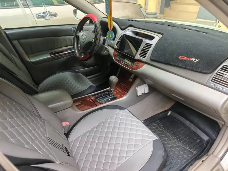 Thumbnail 6 of 2004 Toyota Camry 2.0E