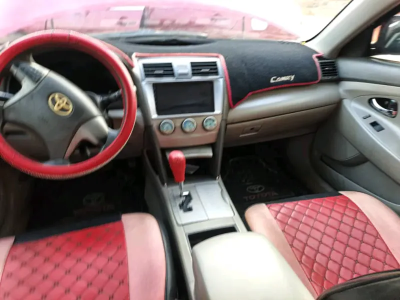 Thumbnail 4 of 2008 Toyota Camry