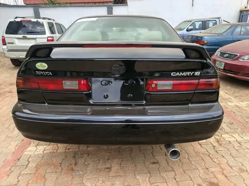 Thumbnail 2 of 1999 Toyota Camry