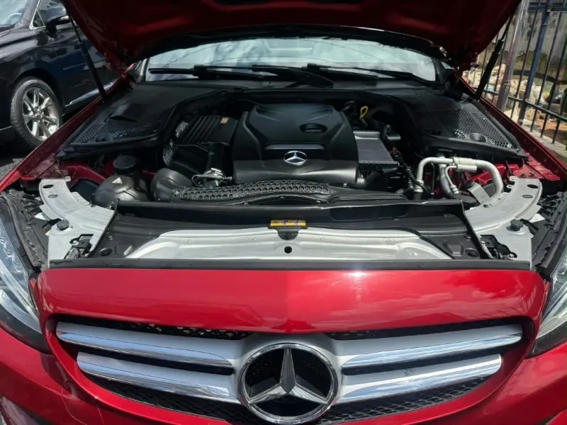 Thumbnail 6 of 2017 Mercedes-Benz C-Class Standard / Base