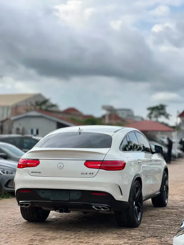 Thumbnail 5 of 2018 Mercedes-Benz GLE-Class AMG