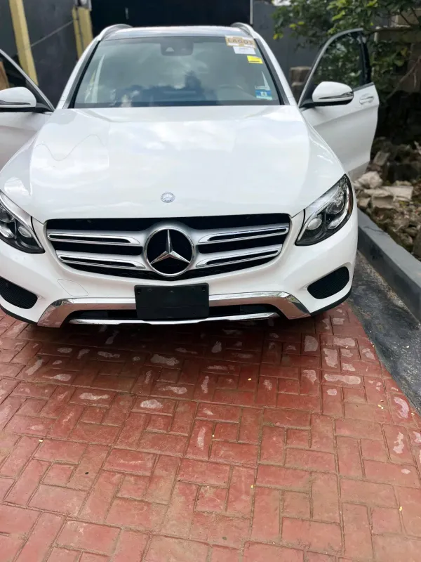 Main image of 2016 MERCEDES-BENZ GLC-Class