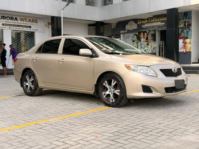 Thumbnail 2 of 2009 Toyota Corolla ce