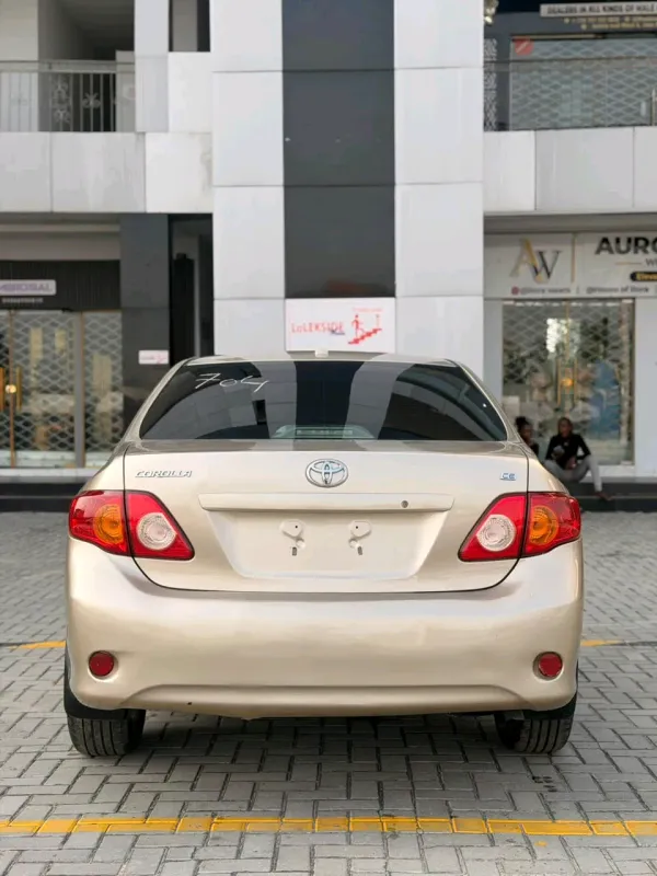 Thumbnail 6 of 2009 Toyota Corolla ce