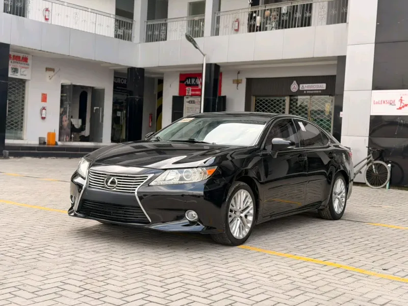 Thumbnail 2 of 2013 Lexus ES