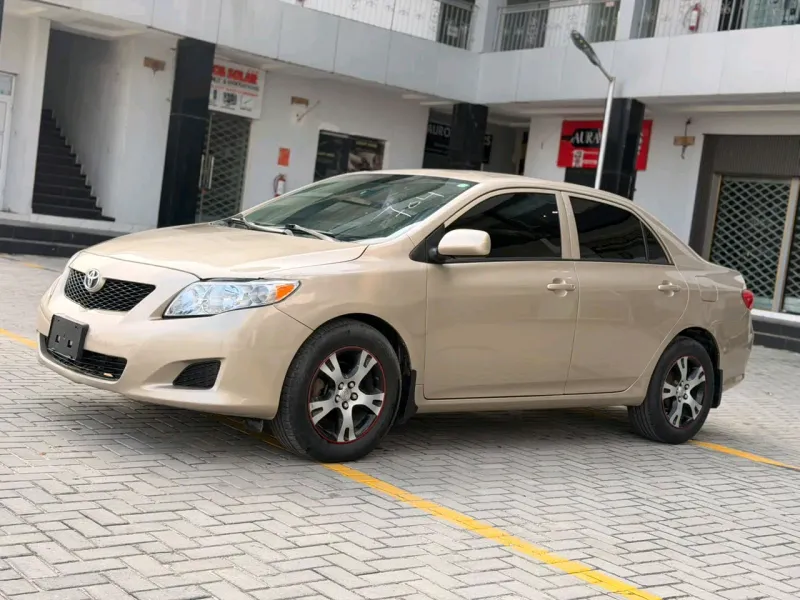 Thumbnail 5 of 2009 Toyota Corolla ce