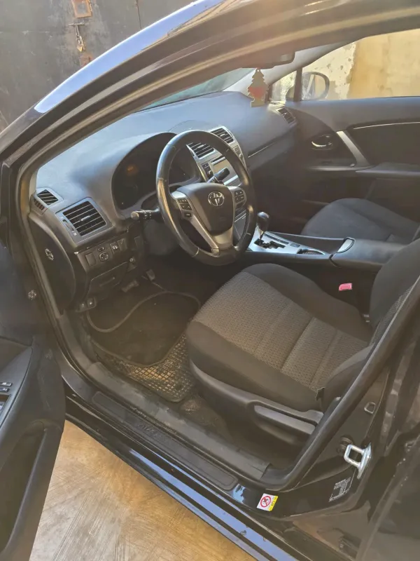 Thumbnail 5 of 2014 Toyota Other SE